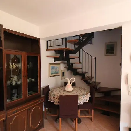 Apartment Gori *